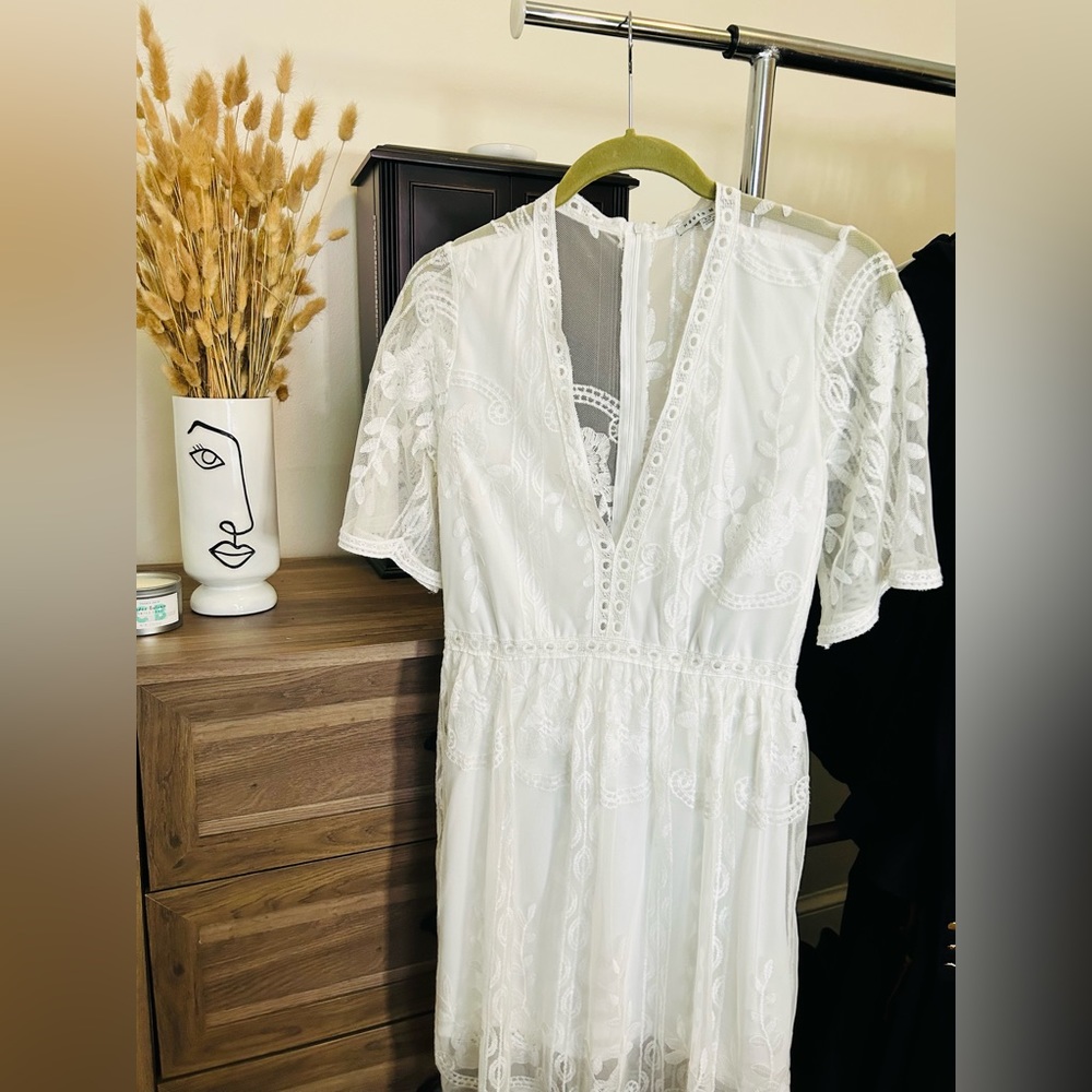 Haute - Chic White V Neck Dress. Great for Graduation, Engagement, Bridal 💍